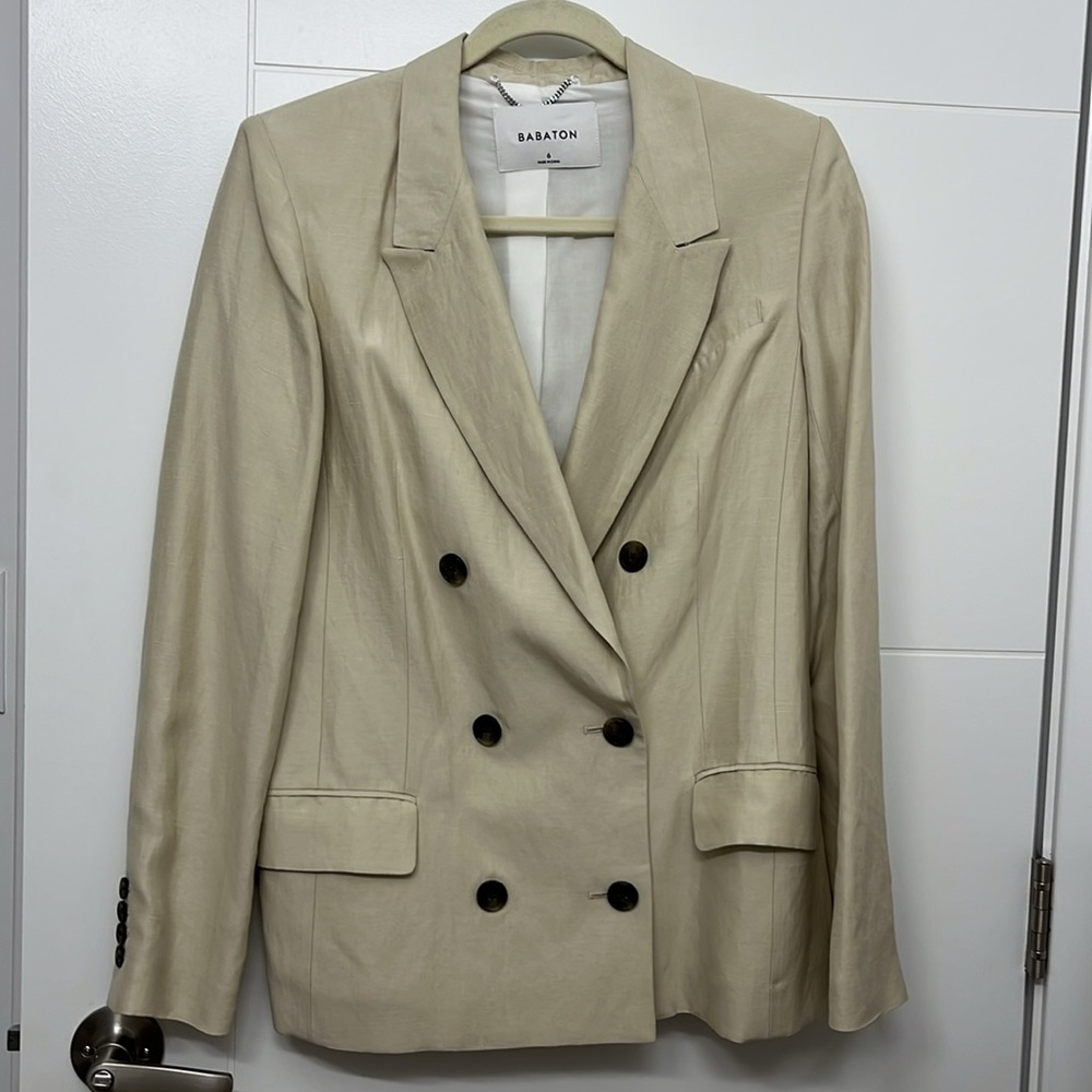Aritzia linen blazer